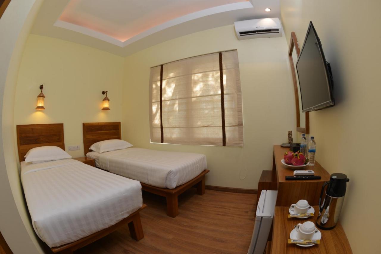 Bagan Vertex Hotel Exterior photo