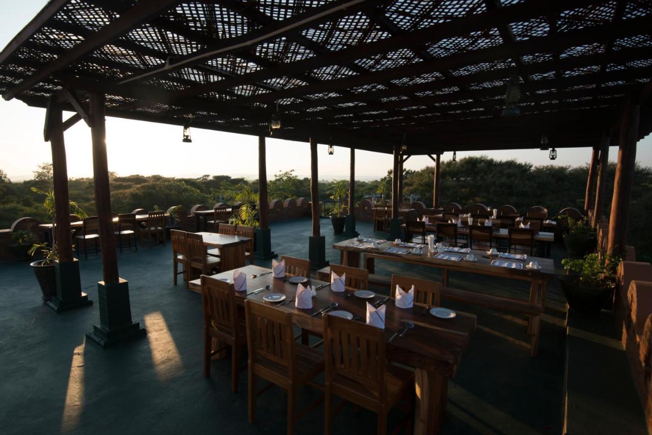 Bagan Vertex Hotel Exterior photo